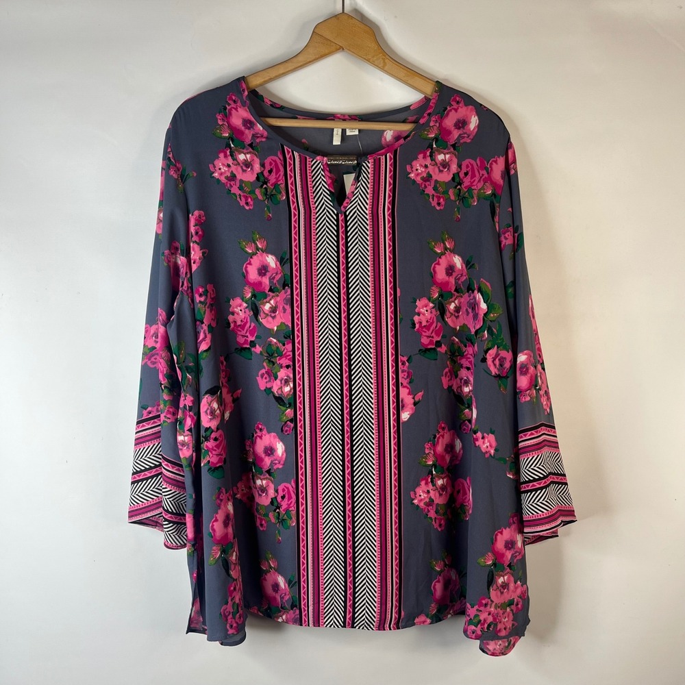 Cato Blouse Women 22/24W Grey Pink Floral Geometric Split Neck 3/4 Sleeve